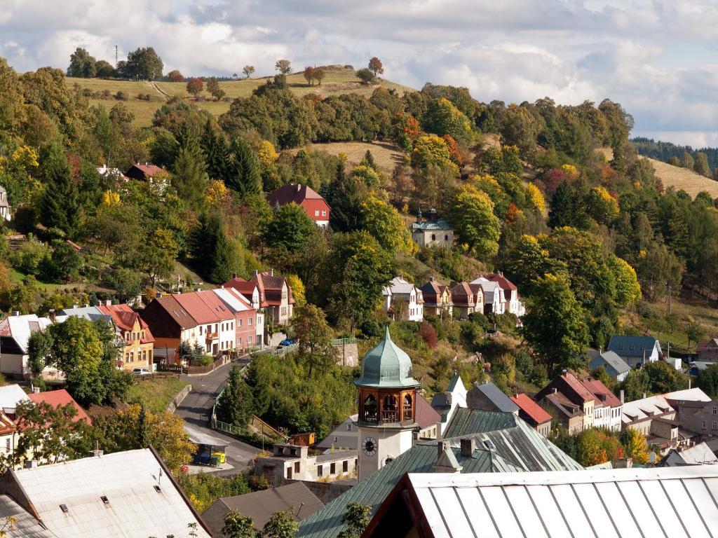 Blanik Hotell Jáchymov Exteriör bild